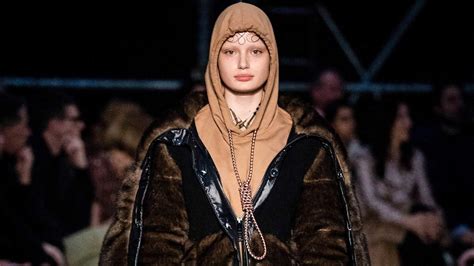burberry controverse